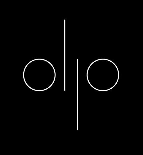 Logo géométrique blanc sur fond noir